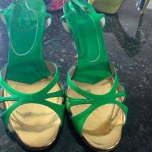 Christian Louboutin patentleather Green sandals 40